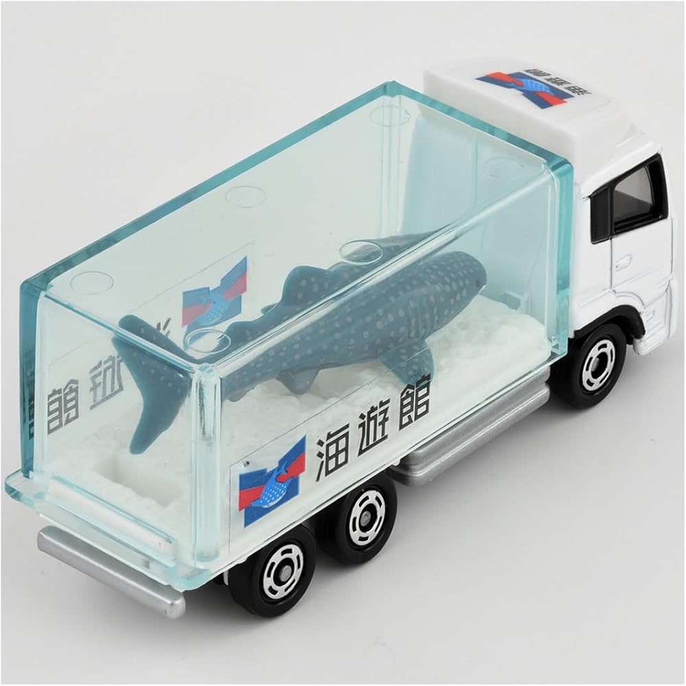 Takara Tomy Tomica No.069 Aquarium Truck Shark (Blister) Toy Car for Ages 3 and Up