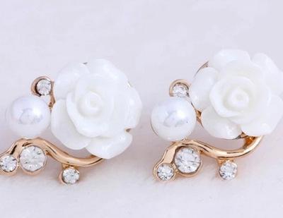 

Zircon New Brand Design Gold Rose Pearl Stud Earrings For Women 2017 New Accessories Wholesale Orecchini Perlas Earing білий