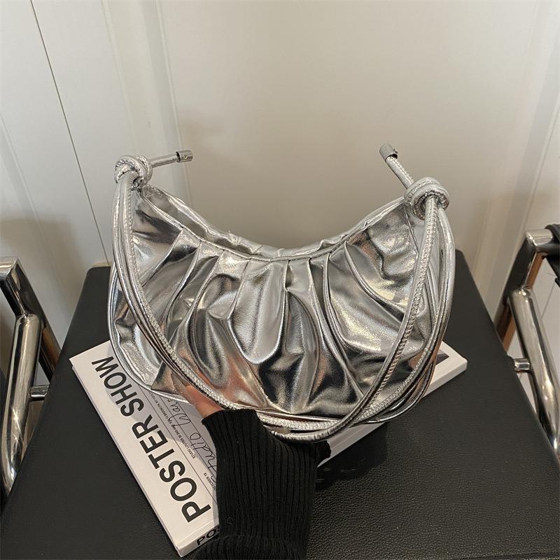 Folded Underarm Bag Women's Winter New High-value Fashion Shoulder Bag Casual Messenger Bag