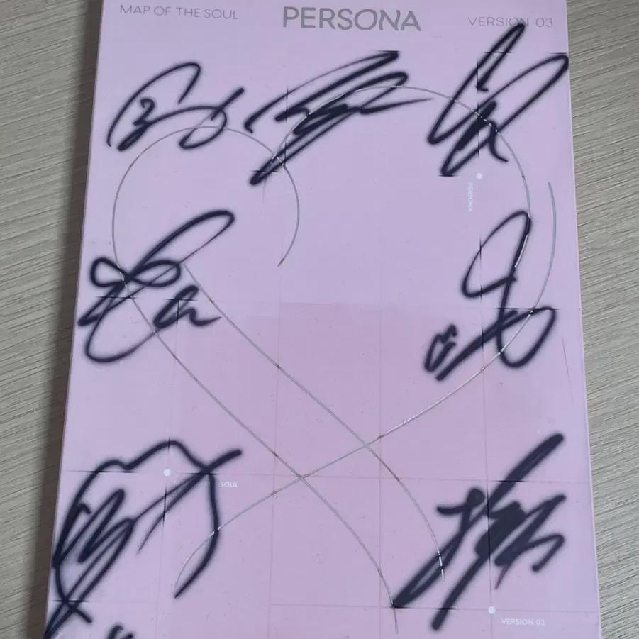 

BTS Альбом с автографом персоны