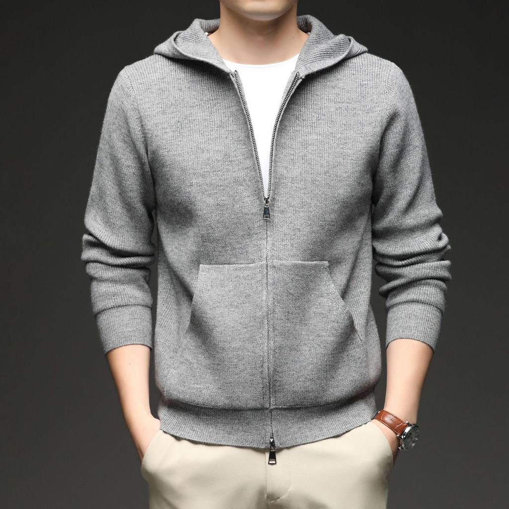 Men's Hooded Knit Cardigan: Korean Style Fashionable Sweater for Autumn/Winter – Trendy, Warm, Casual Outerwear for Middle-aged and Young Men.