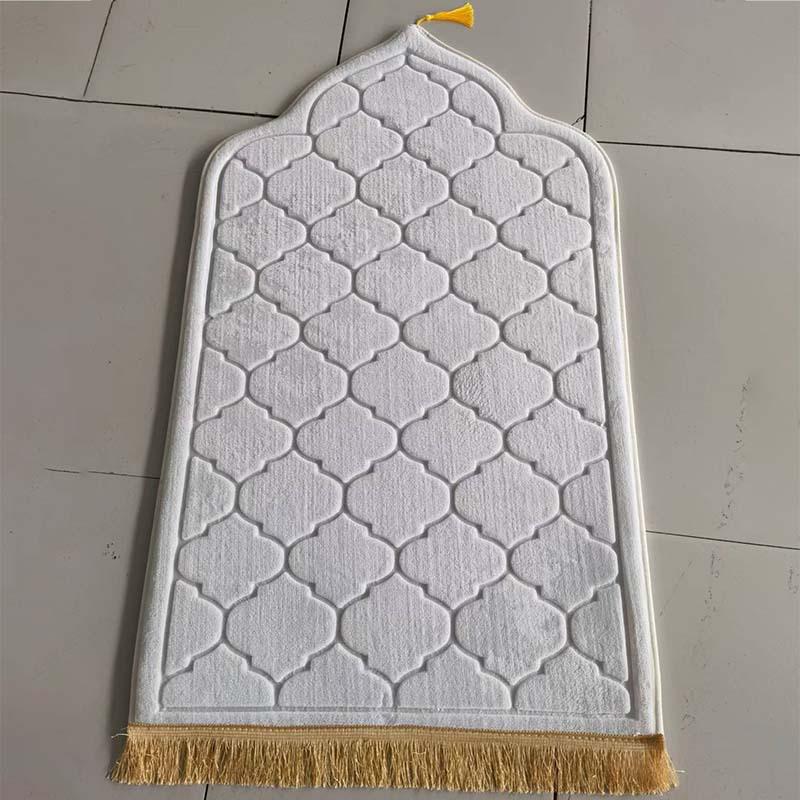 Cross-border Flannel Floor Mat: Irregular Shape, Thick Cushion, Living Room Prayer Carpet