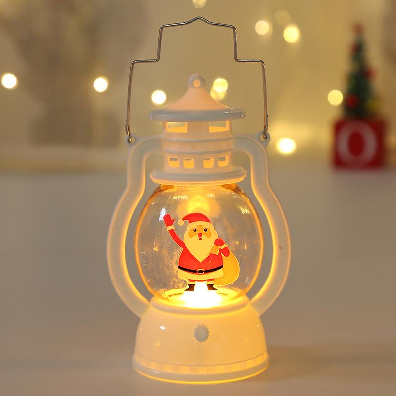 

Retro Christmas LED Oil Lamp Ornament: Creative Horse Lantern Candle Light Decor.