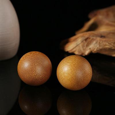 Goldener Bambus-Fitness-Handball - Sammlerstück aus Massivholz für ältere Menschen