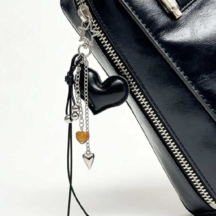 Unique Heart Shaped Keychain Accessory Featuring Leather Tassels And Vintage Braided Strap Stylish Purse Decoration