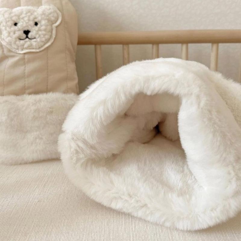 Windproof Children's Stroller Handmuffs Outdoor Sports Mittens Cute Bear Hand Warmers Scooter Gloves for Winter Season