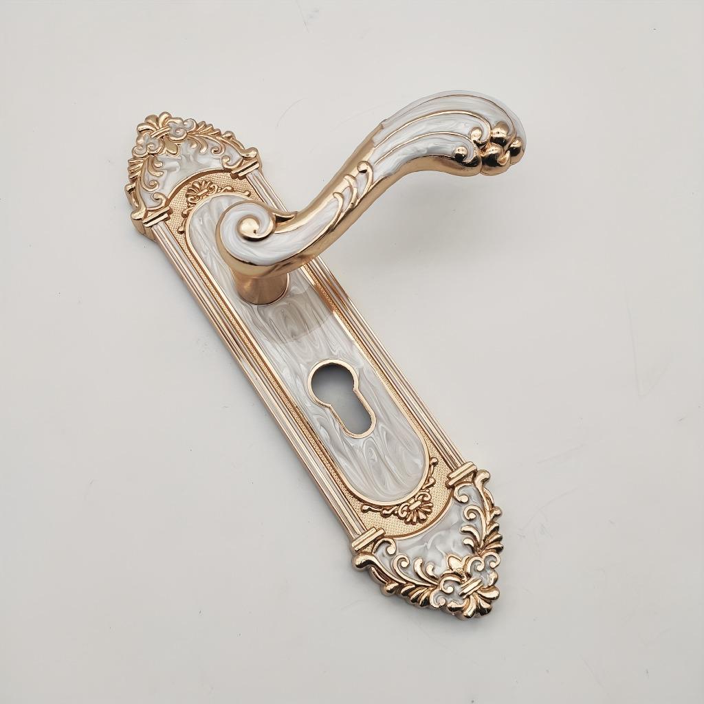 1pc Silent Indoor Door Lock with Easy Installation - Stylish Bedroom Door Handle Kit with Classic Design