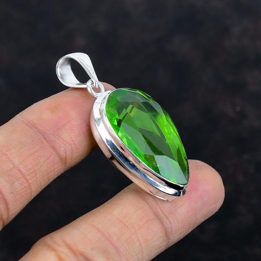 Faceted Peridot Pendant Gemstone Handmade Pendant 925 Sterling Silver Pendant Beautiful Peridot Jewelry Latest Design Pendant Gifts for Wife