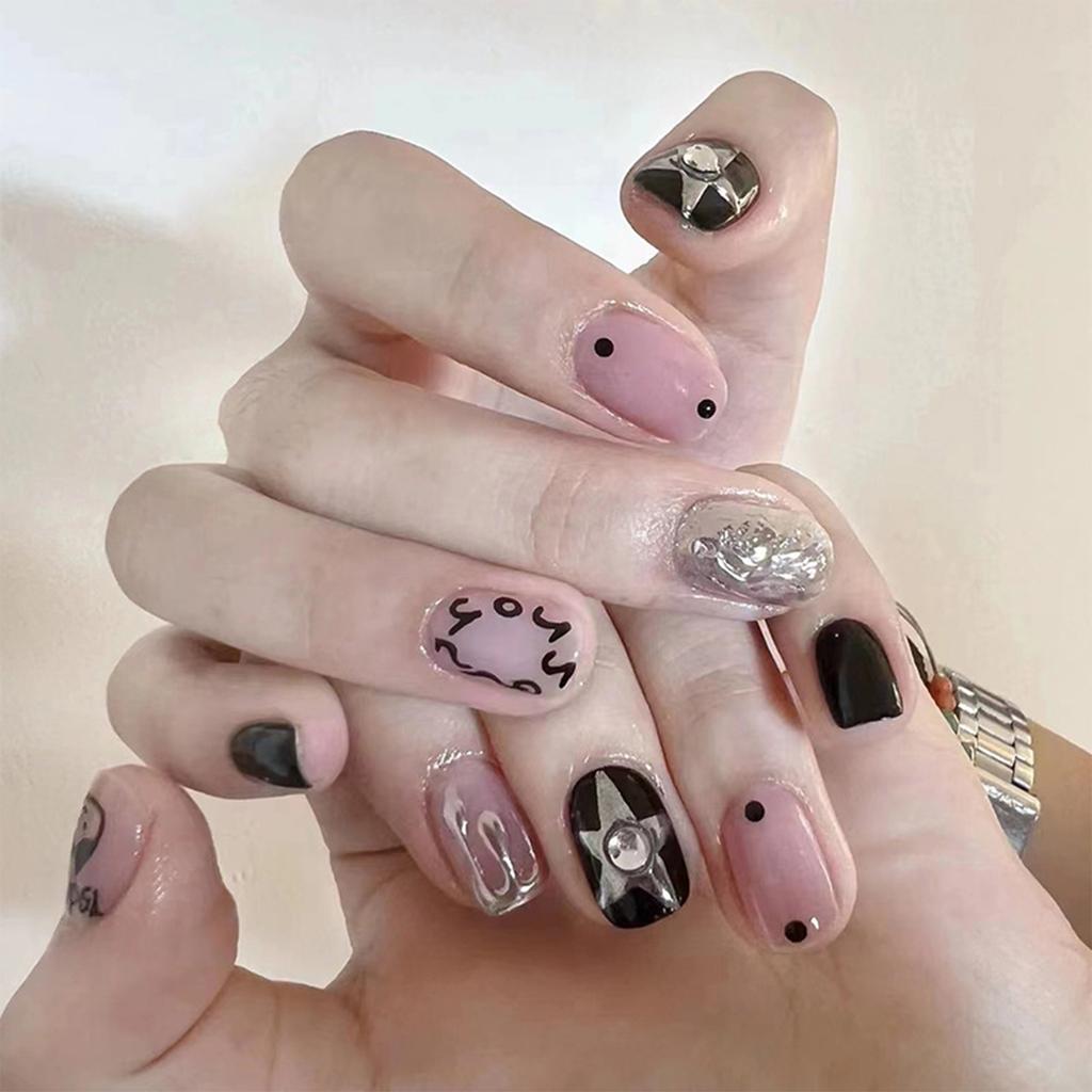Black and Pink Fake Nails Good Workmanship Natural Appearance for Daily Nails Decoration