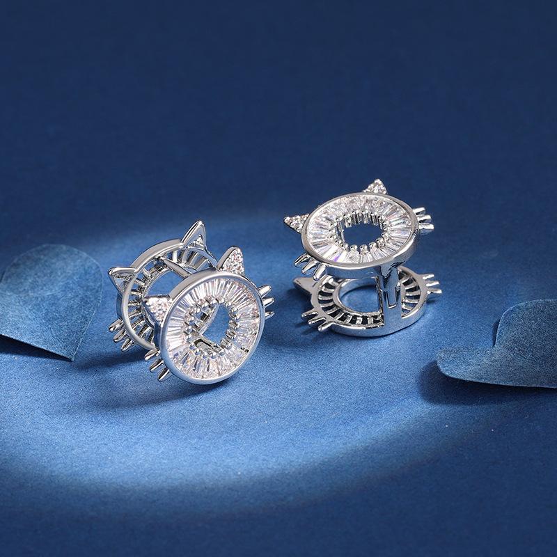 New Fashion Creative Diamond Inlaid Cat Ear Buckle 925 Sterling Silver Versatile And Cute Earrings E297