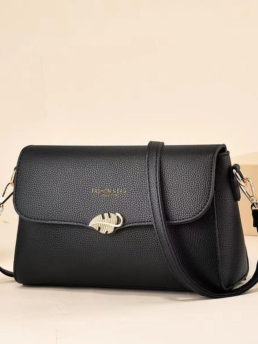 Fashionable Soft Leather Pillow Shape Handbag For Women Available In Various Colors чёрный