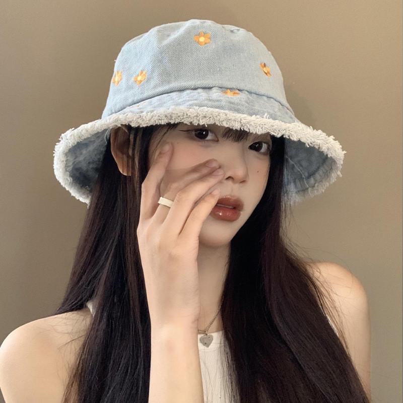 Denim Embellished Floral Fishing Hat For Comfortable Spring Wear For Everyone