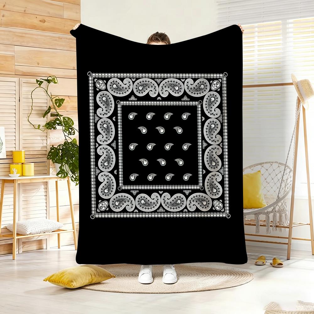 chubby Ppaisley pattern Throw Lightweight g Flannel Blanket Soft Skinfriendly for Summer Cooling