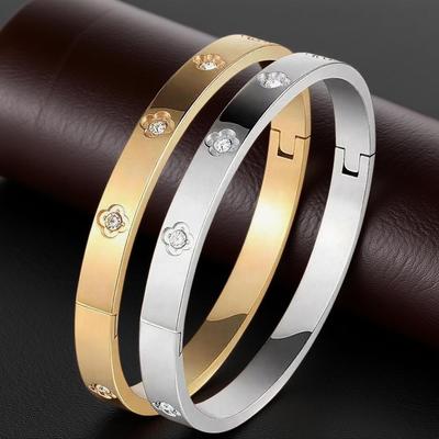 Armbänder – Manschettenarmbänder
