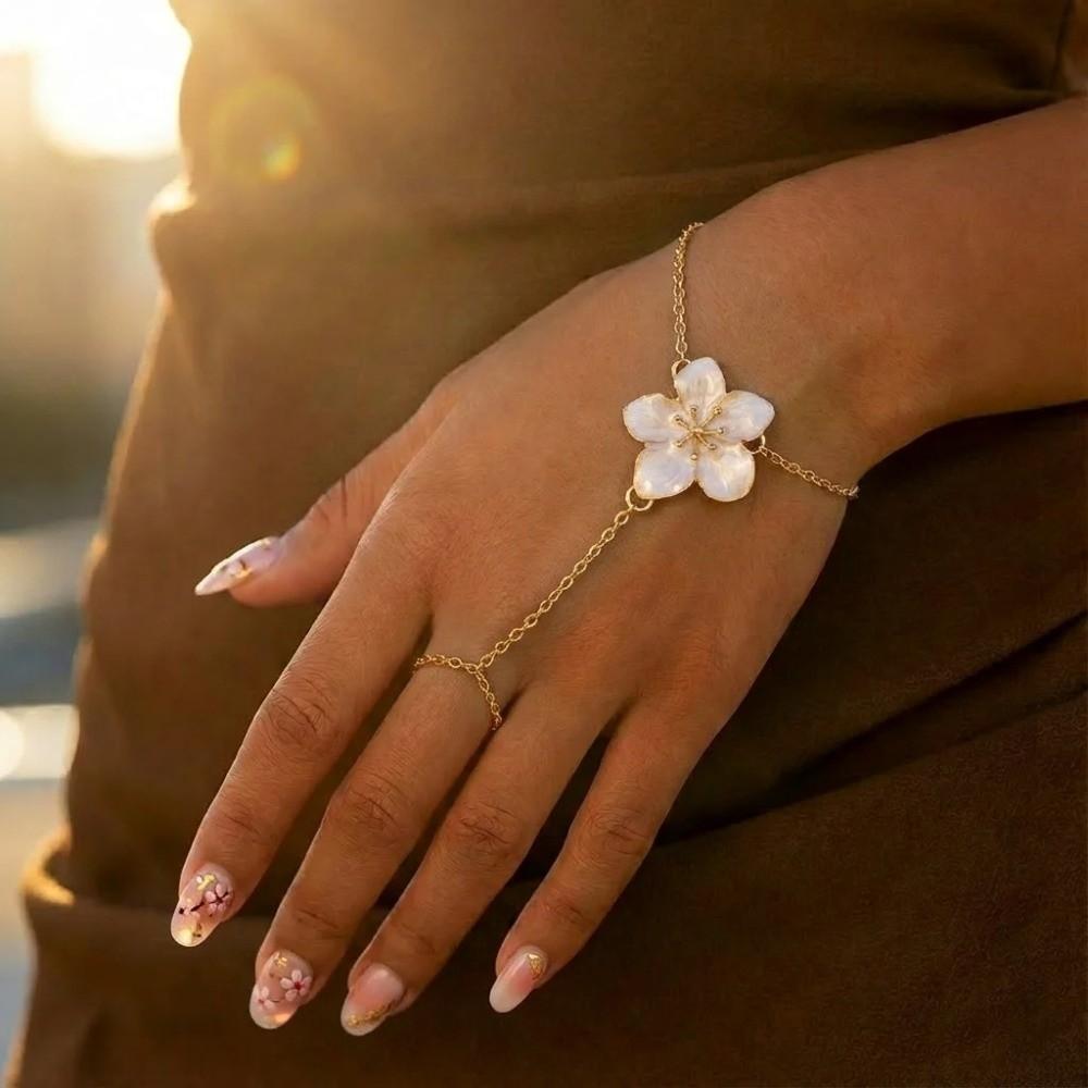 Thin Chain Finger Ring Bracelet Elegant Hand Jewelry Finger Bracelet Women Jewelry Accessories