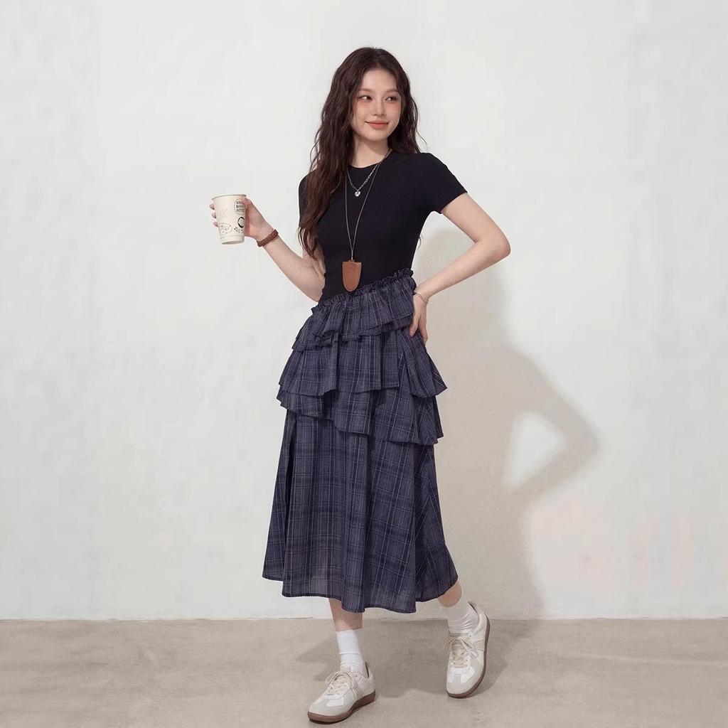 Women's Summer French Plaid Vest Dress with Waist-Cinching and Irregular Hem