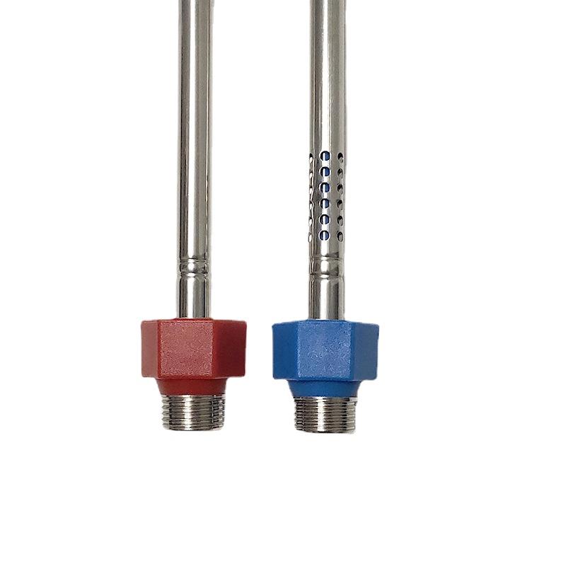 Obecný elektrický ohřívač vody vestavěná izolační stěna protielektrická izolace stěny vstupní a výstupní potrubí teplé a studené vody netěsnostní stěna