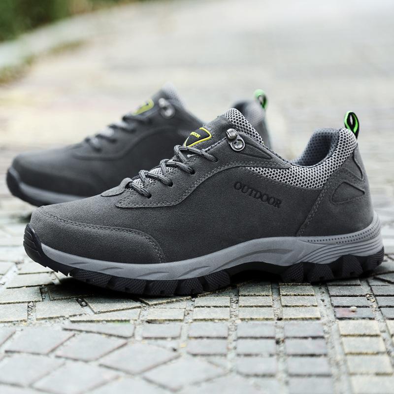 Autumn Suede Outdoor Sports Shoes Men's Large Size Hiking Shoes Hiking Shoes Waterproof Labor Insurance Shoes