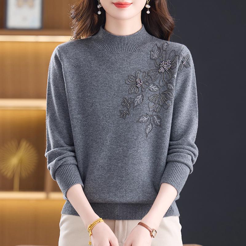 

Elegant Embroidered Pure Wool Turtleneck Sweater for Women - Autumn/Winter, Loose Fit, Middle-Aged & Elderly. M (recommended for 90-100 jin) серый