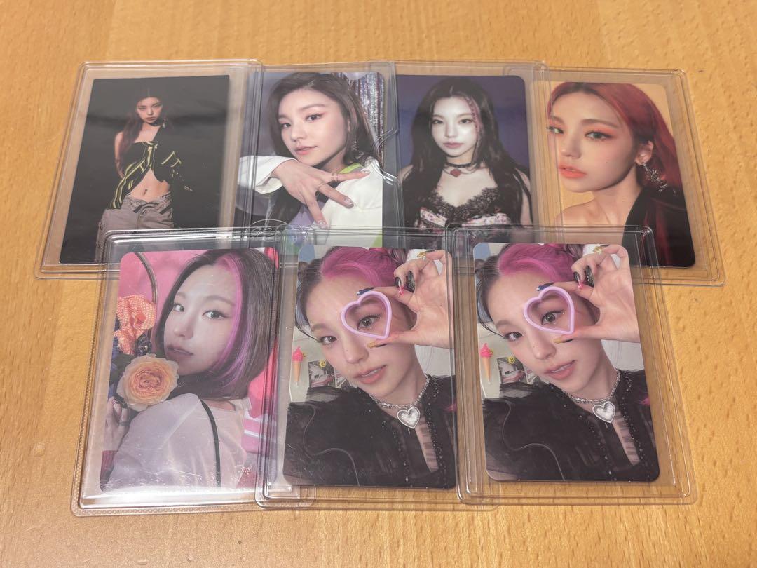 

[USED] ITZY Yeji trading card