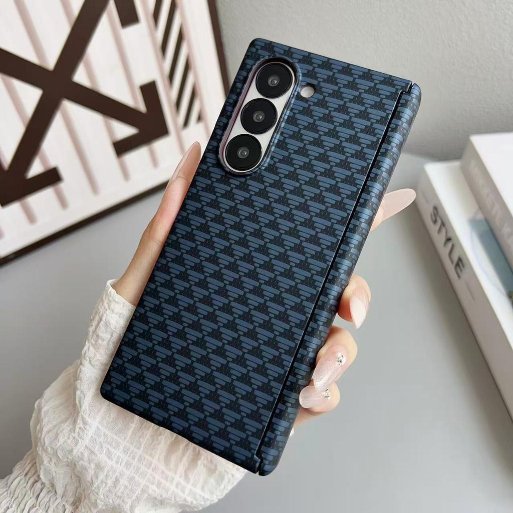 Carbon Fiber Texture For MagSafe Phone Case For For Samsung Galaxy Z Fold7 Fold6 Fold5 5G Wireless Charging Shockproof Cover