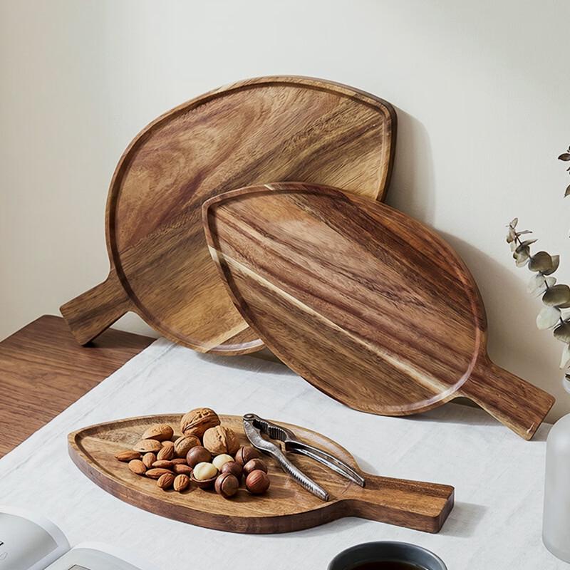Leaf-Shaped Wooden Serving and Storage Tray