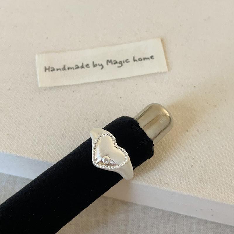 

Кольцо из металла в средневековом стиле с матовым покрытием Love, женское, легкое, роскошное, милое, изысканное, индивидуальное, модное, элегантное, универсальное кольцо