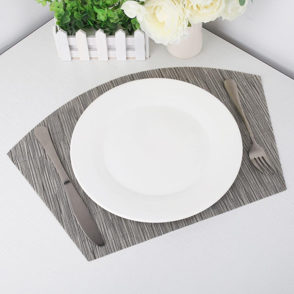 4pcs Set Round Table Placemats Wedge Washable Table Mat for Kitchen Table Heat Resistant Round Table Irregular Kitchen Coaster