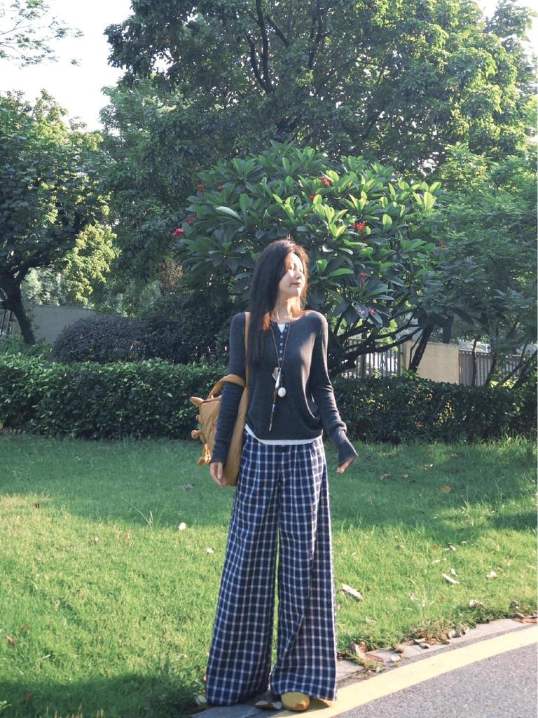Women's Retro Blue Plaid High Waist Wide Leg Pants - Loose, Floor-Length, 145 Petite Style