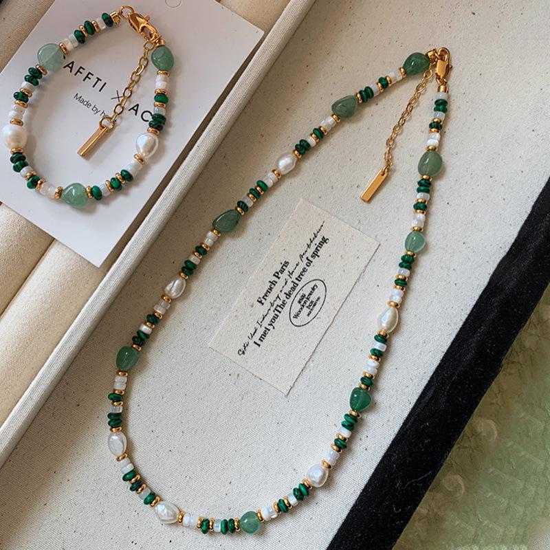 Summer Women's Natural Pearl & Malachite Beaded Necklace - Colorfast Light Luxury Clavicle Chain