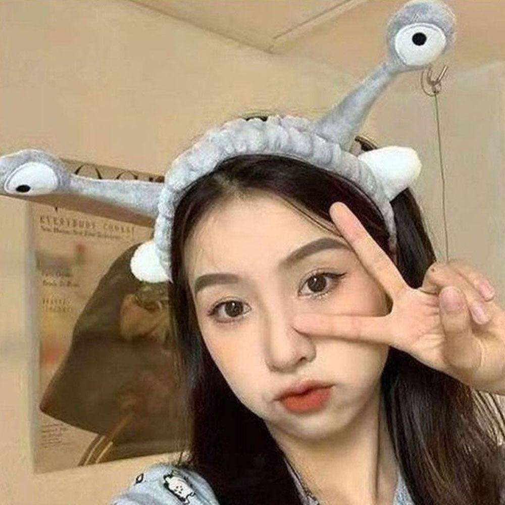 

2pcs Girl Makeup Hair Accessories Cartoon Animal Snail Head Hoop Plush Hair Hoop Headwear Hair Band