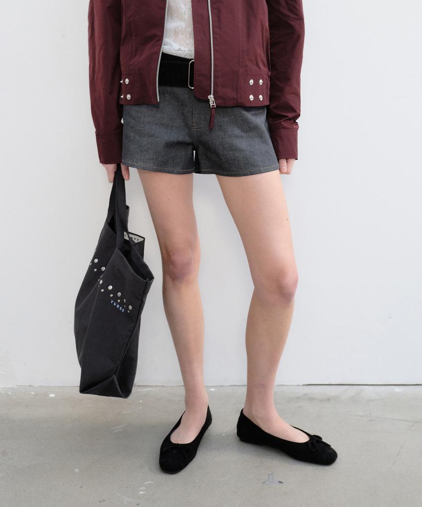 Yunse Studded Denim Shorts (Black Denim)