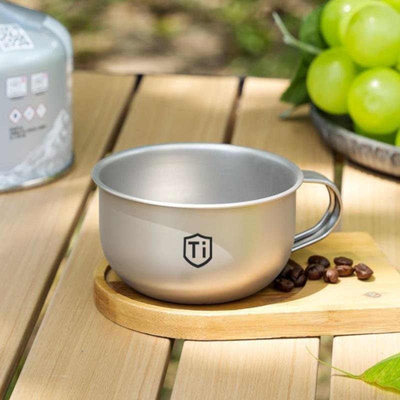 MINI Camping-Wasserbecher Titanlegierung Tragbarer Tee-Kaffeebecher Outdoor-Küchenausrüstung Bergsteigerbecher 80/220ml