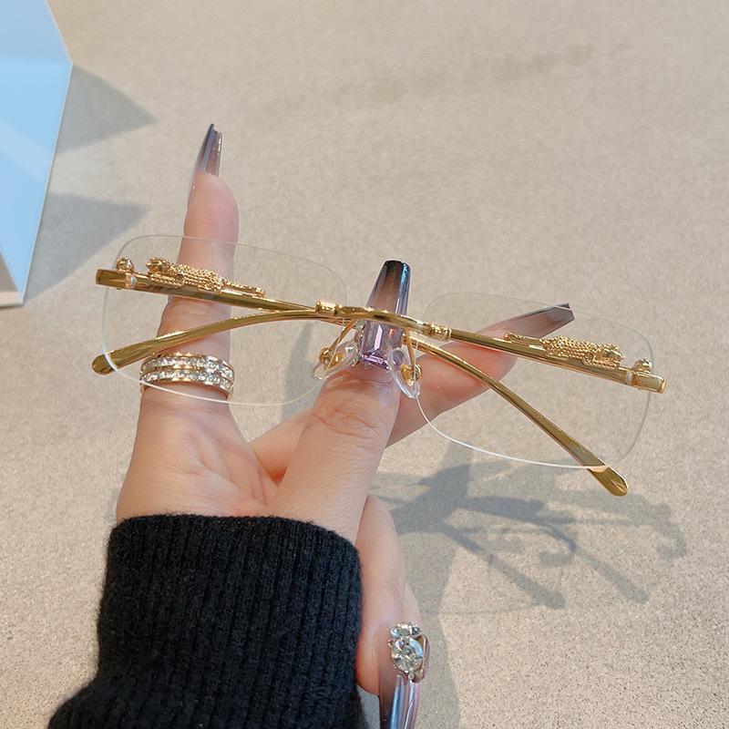 New Frameless Square Sunglasses Fashion Metal Sun Glasses Women Personalized Eyewear Outdoor Travel Gafas de sol