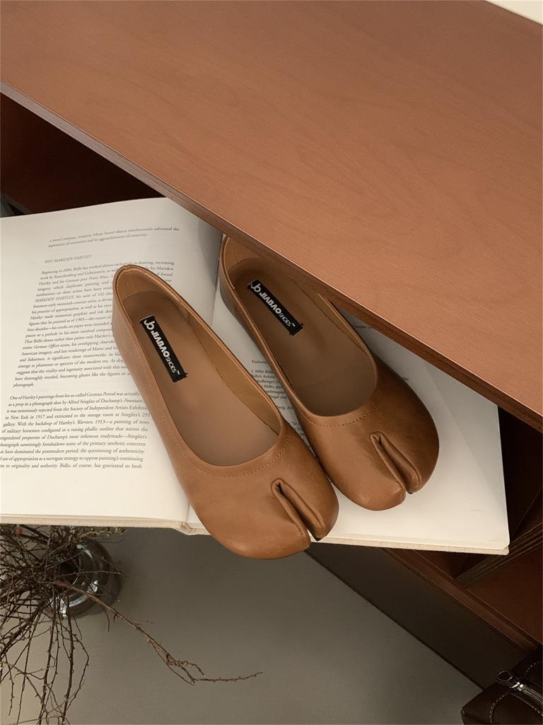 Pig'S Trotters, Split-Toed Horseshoe Shoes, Women'S Single Shoes, Spring And Autumn Evening Shoes, Doudou Shoes, One-Pedal Flats