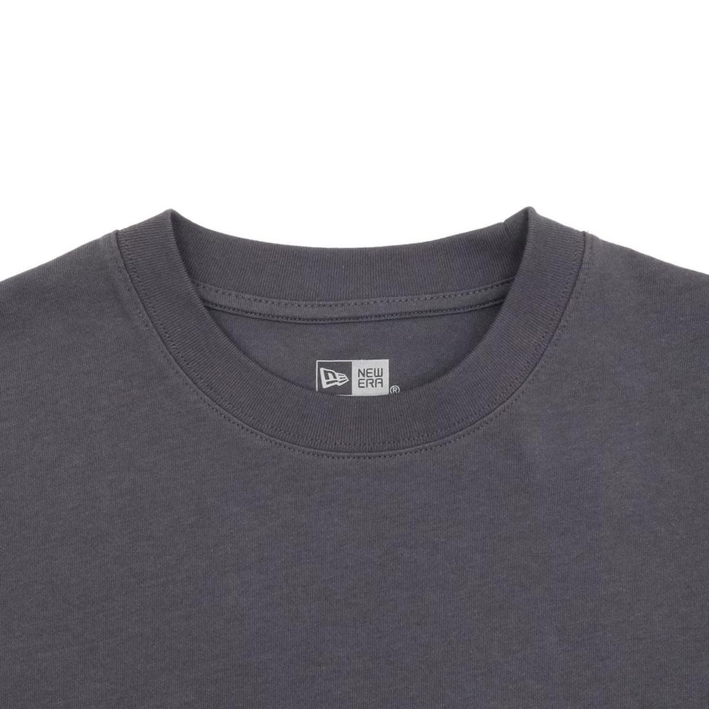 New Era Long Sleeve Cotton Pocket Graphite Solid Black Exclusive to and Stylish Perfect for Travel T-Shirt, L/S Tee, 14508001, N139LG088, Gray, XXL,