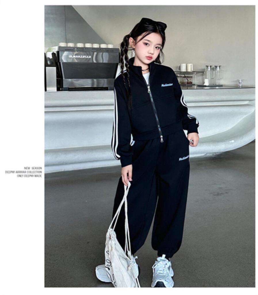 Autumn 2025 Stylish Korean Sporty Two-Piece Set for Teen Girls