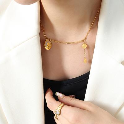 Stil Cartoon Persönlichkeit Mode Nische Design Sinn Fransen Runde Marke Intarsien Farbe Shell Anhänger Glück Halskette