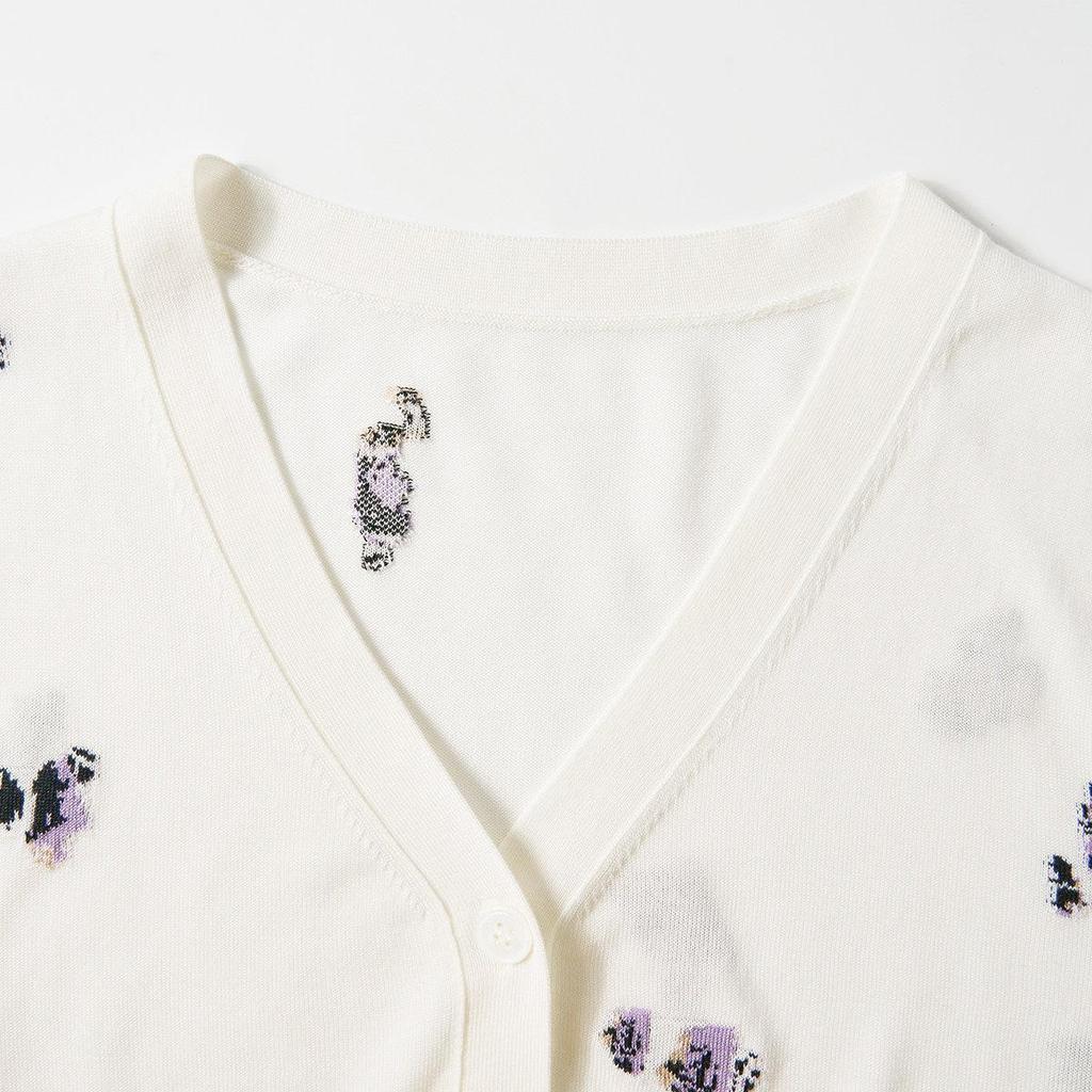 Northern Deer Elegant Phalaenopsis Jacquard Knitwear: Tencel, Cupro & Mulberry Silk Blend