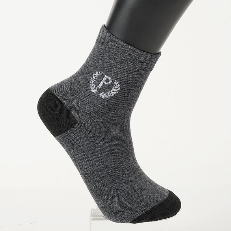 

Чоловічі антибактеріальні шкарпетки до середини гомілки осінні та зимові протиковзкі літерні дихаючі спортивні шкарпетки One size темно-сірий колір