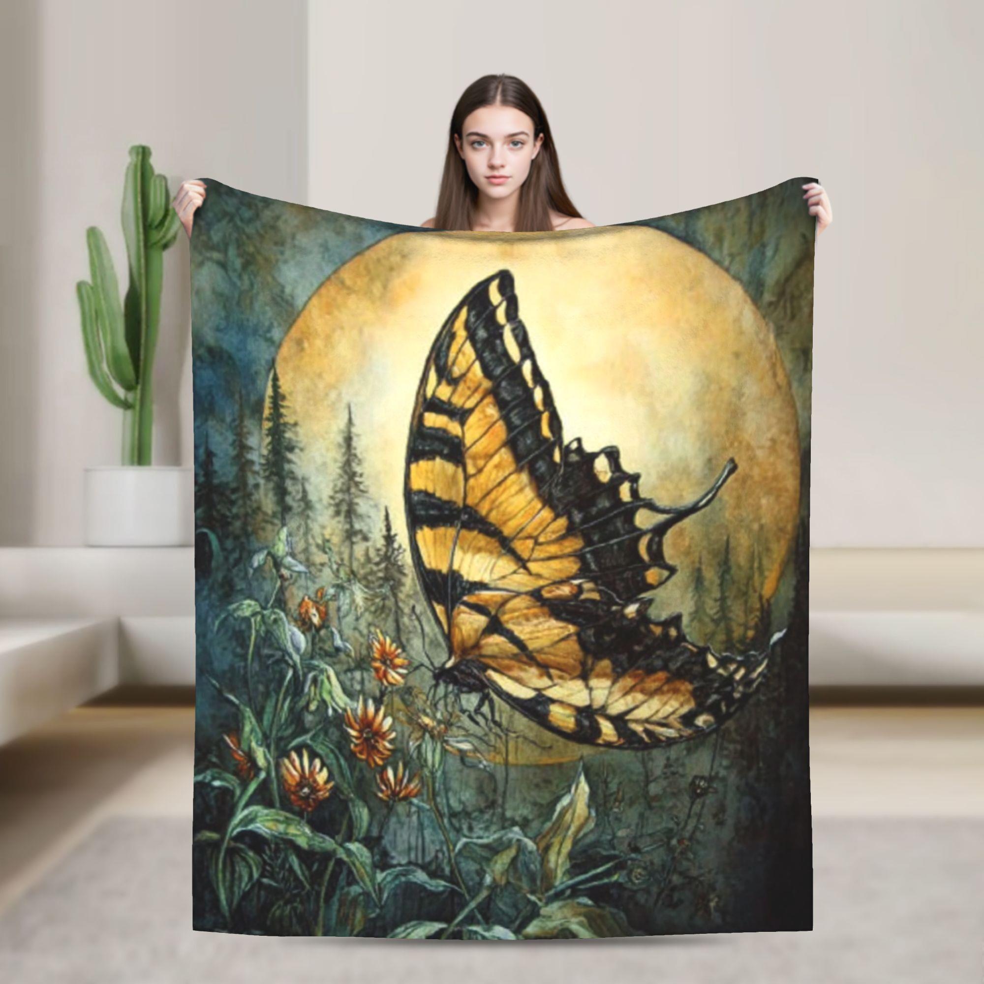 

Retro butterfly leaf pattern Flannel printed blanket suitable for all seasons suitable for living room office sofa and travel 75x100cm (30x40inch)