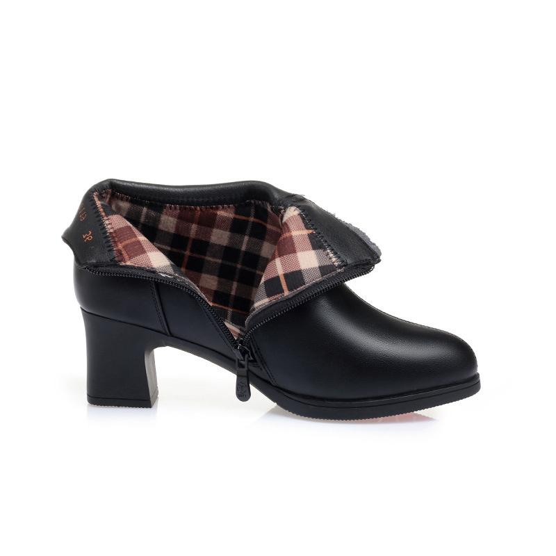 Fashion Middle-aged Elderly Mothers Winter Plush Warm Non-slip Leather Boots Mid-heeled Women's Ankle-length Red Short Boots