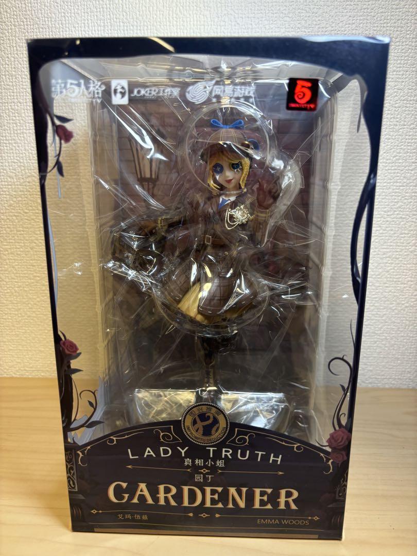 

[USED] Identity V: Lady of Truth Figure