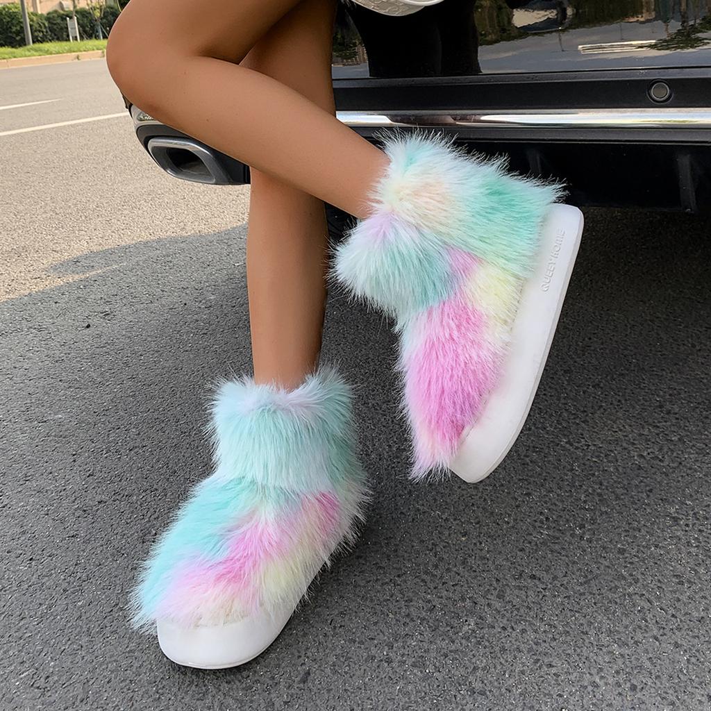 Step into the large size snow boots women's new winter plush warm casual fluffy boots thick-soled short boots