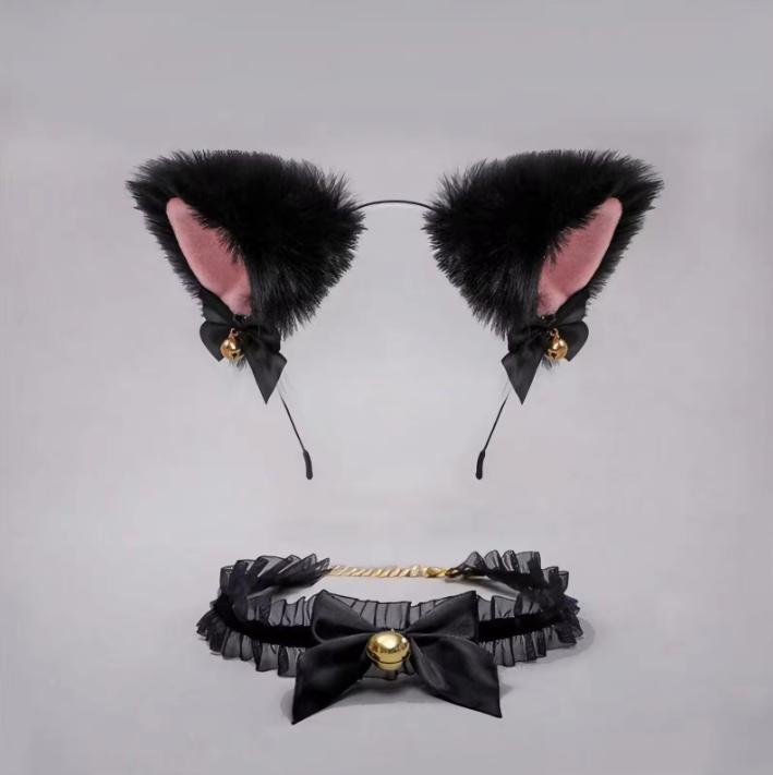 A set of 2 adorable cat-ear headbands and a bell-adorned collar, perfect for women and girls at Halloween, birthday parties, or costume parties