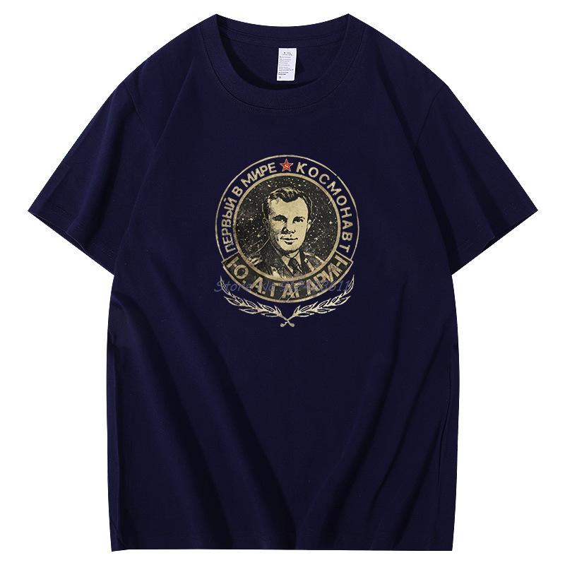 Classic Mens Clothes Yuri Gagarin T Shirt For Men Ussr Cosmonaut Cotton Graphic T Shirts Short Sleeve Tshirts Mens Clothing