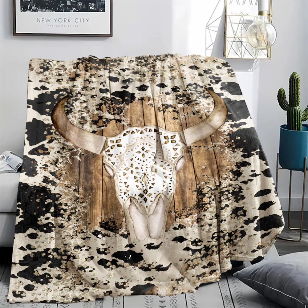 1Pc Western Cow Skull Print Flannel Blanket, High Quality Comfortable for All Seasons, Home Decor, Warmth and Comfort, Perfect for Christmas Gifts