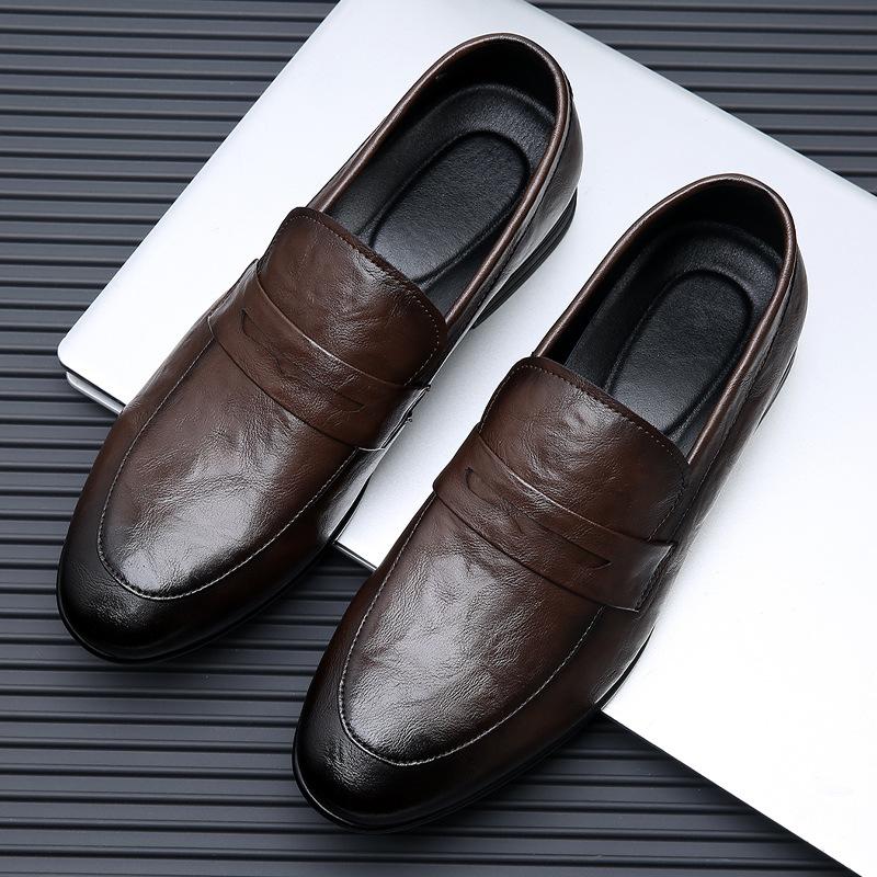 

Мужская обувь 2025 новая черная повседневная мужская кожаная обувь кожаный тренд мягкая подошва мягкая поверхность британская деловая обувь мужская 44