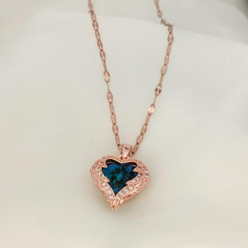 1 Pcs Fashion New Heart of the sea necklace women light luxury color crystal love pendant collarbone chain jewelry