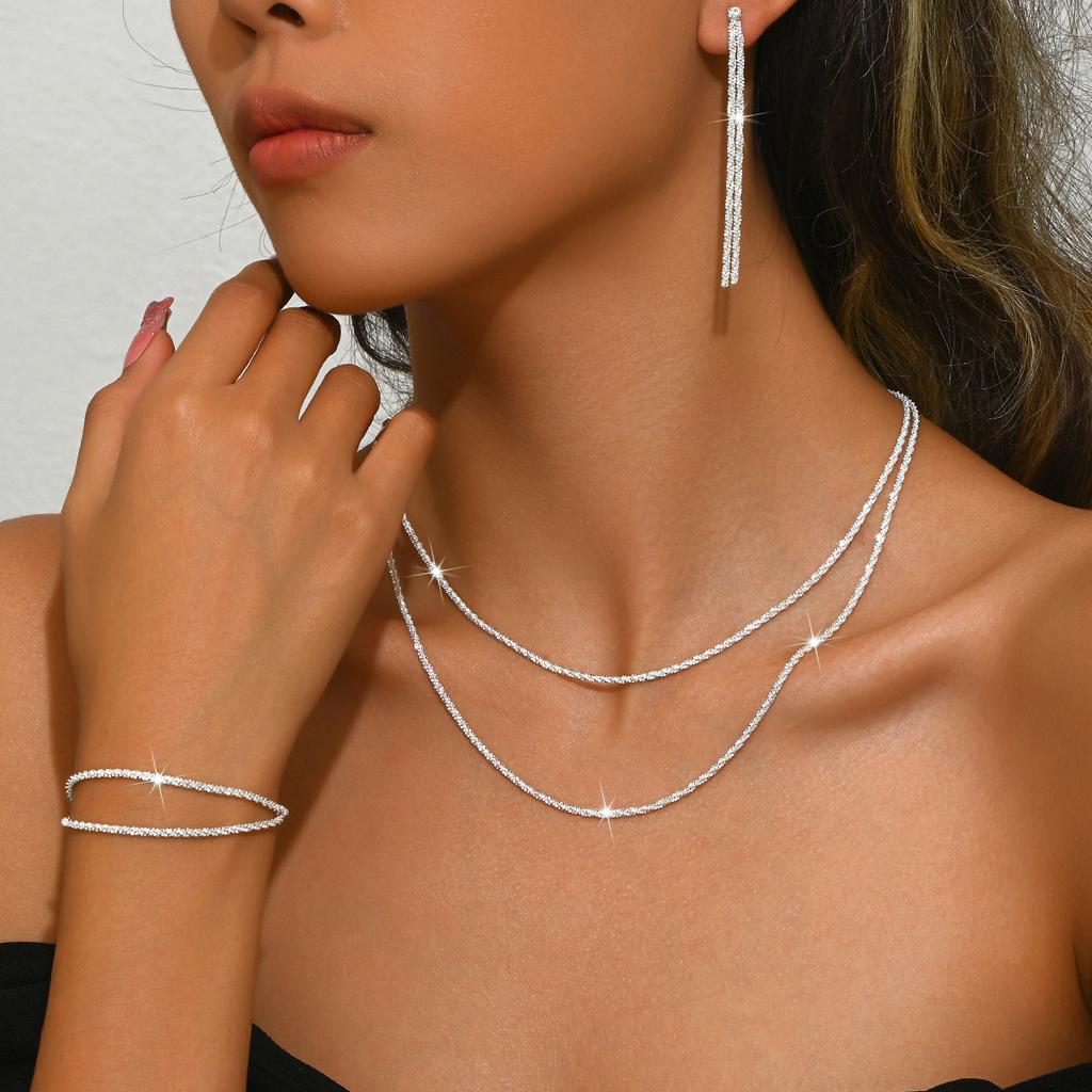 Set of Shiny copper Plated Collarbone Chain Necklace Bracelet Jewelry, Women's Minimalist Starry Sky Accessories